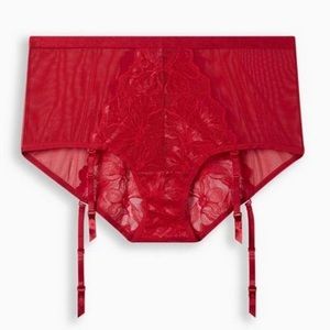 NWT Torrid Shimmer Lace Mid Rise Brief Removable Garter Panty Size 1 1X Red
